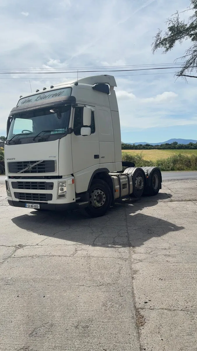 2004 Volvo FH12 - Image 2