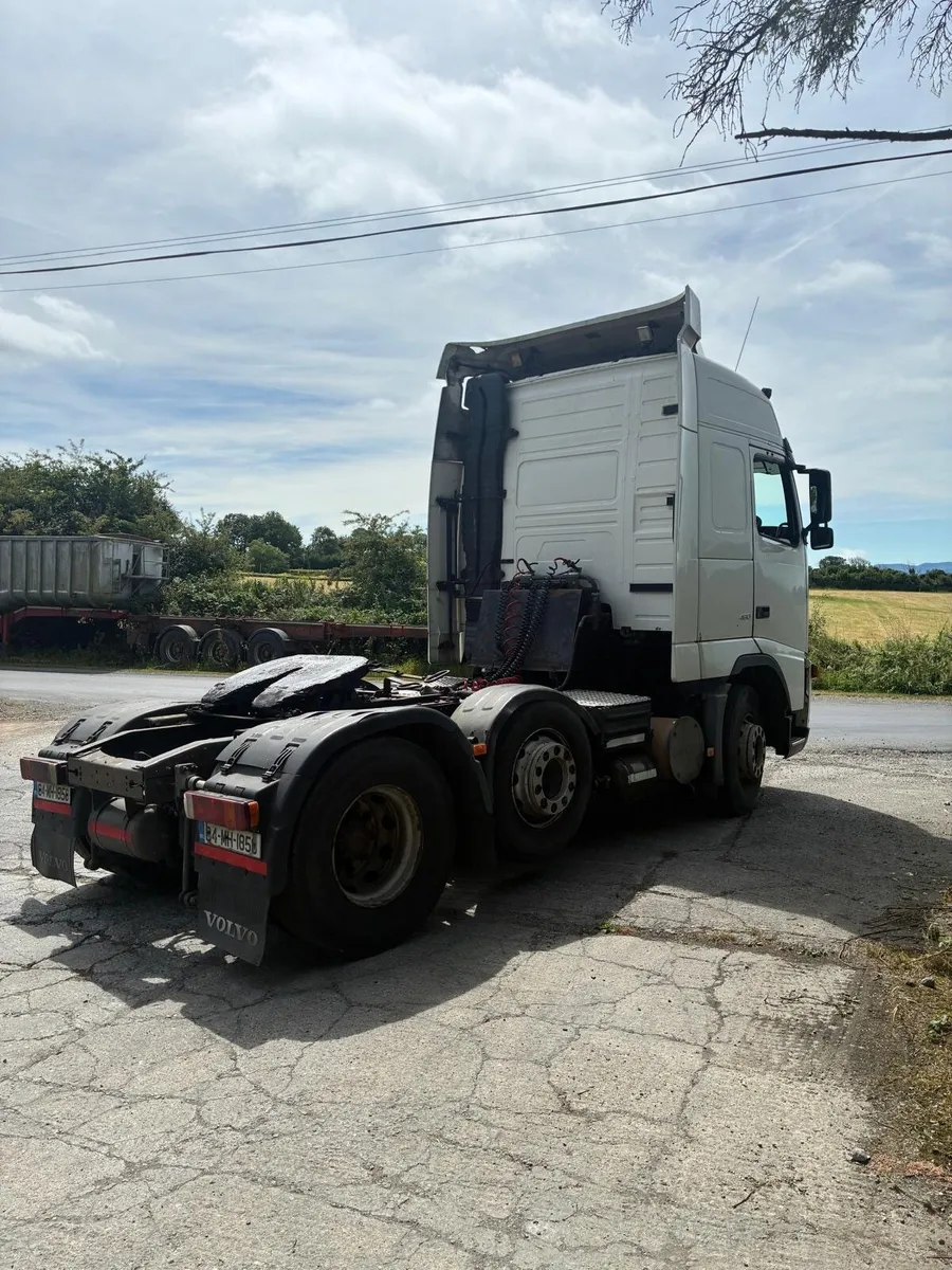 2004 Volvo FH12 - Image 4