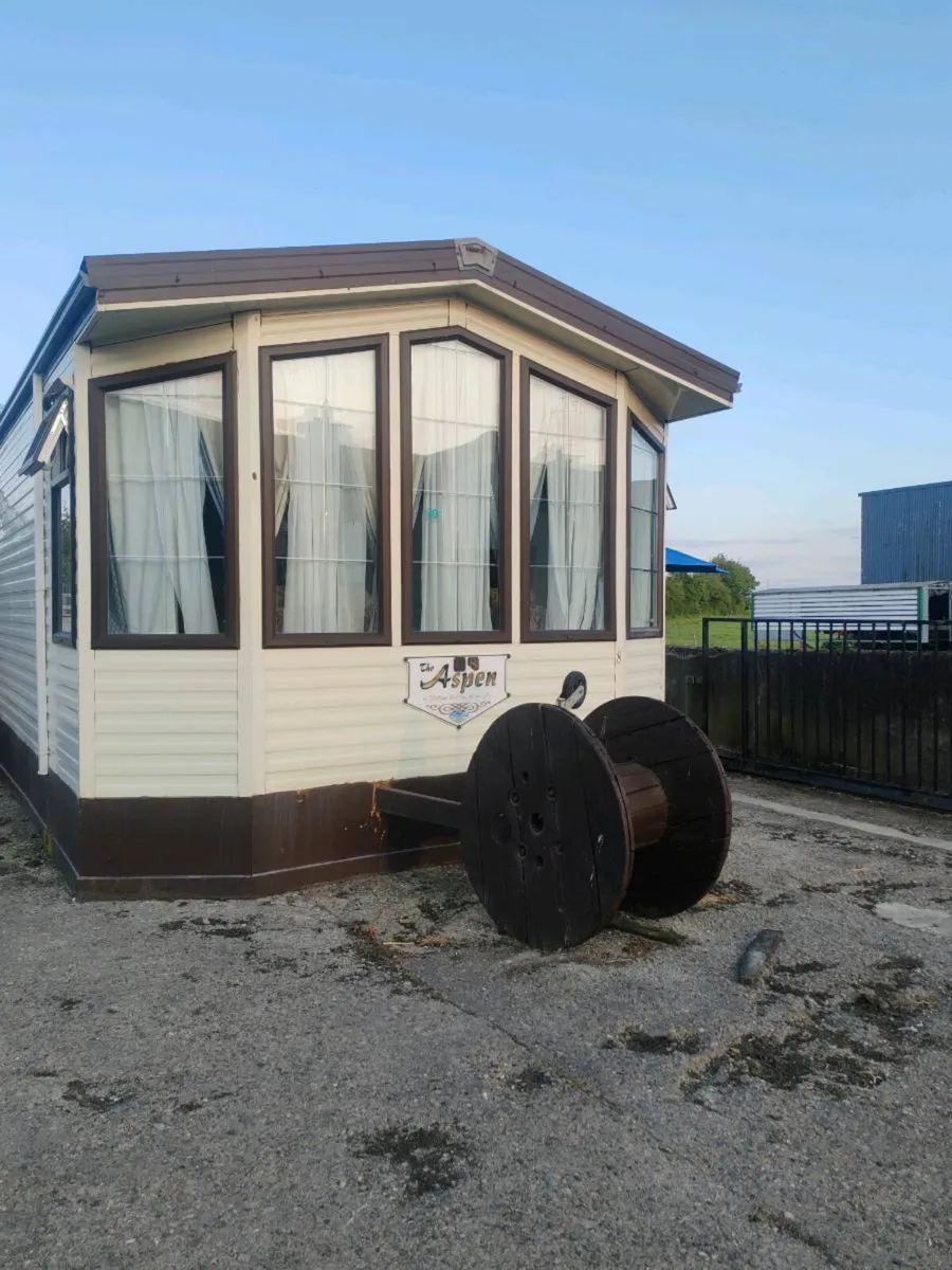 Mobile Home - Image 1