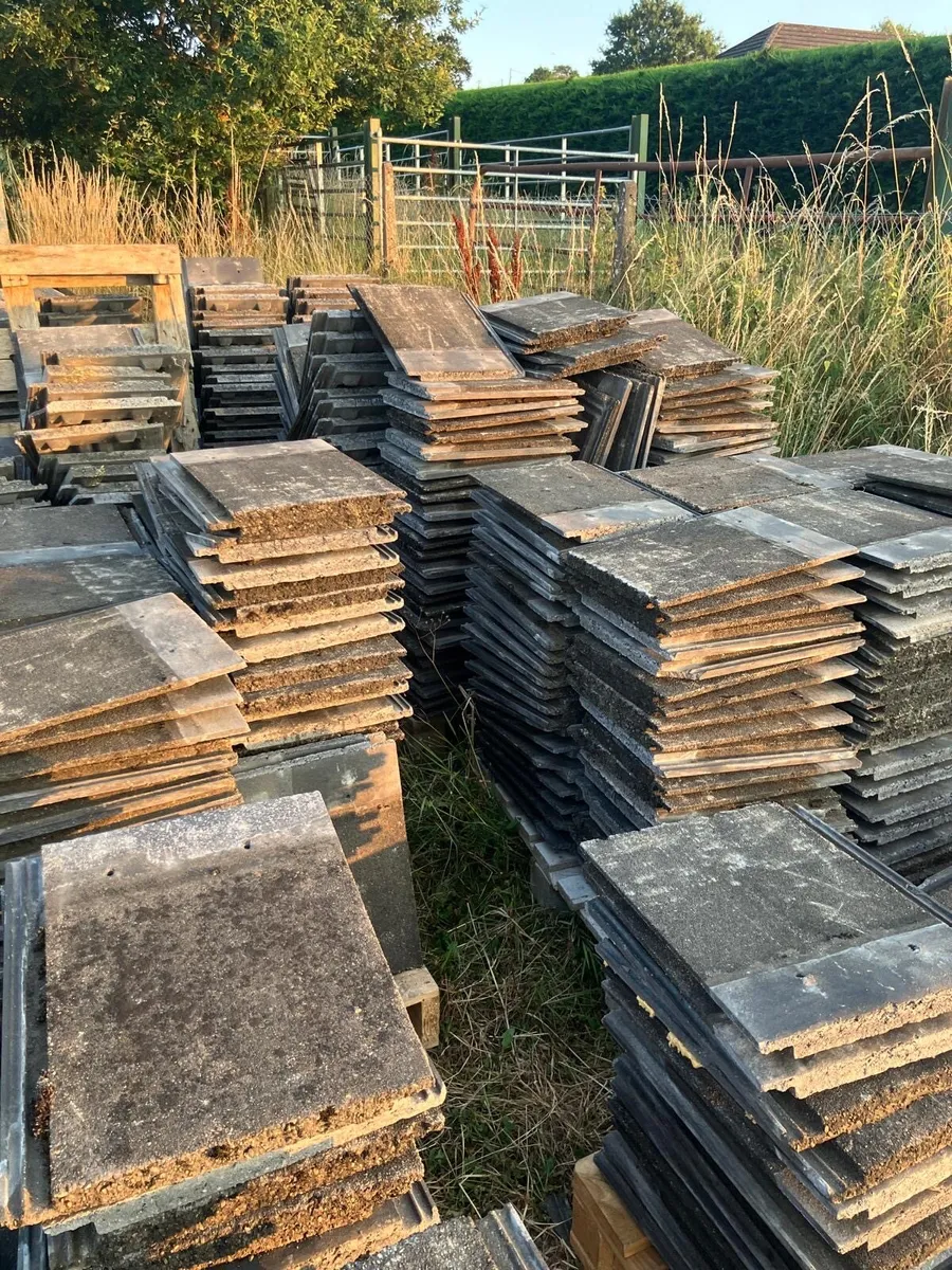 Used roof tiles - Image 3