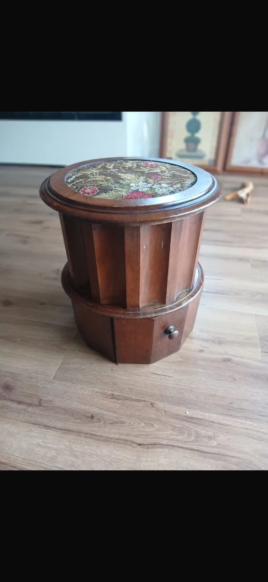 Antique Porcelain Child’s Learning Toilet - Image 1