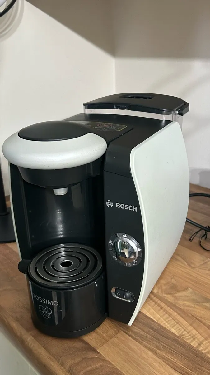 Bosch Tassimo Coffee Machine – Fully Working - Image 1
