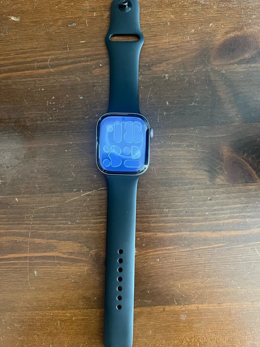 Apple Watch 11 46mm - Image 1
