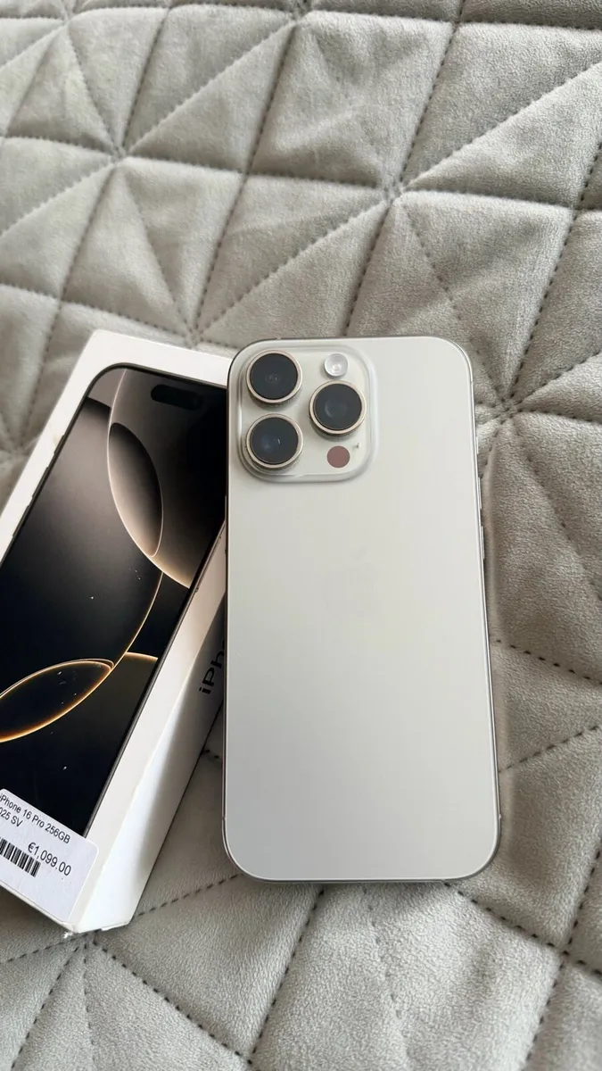 iPhone 16pro 256gb - Image 2