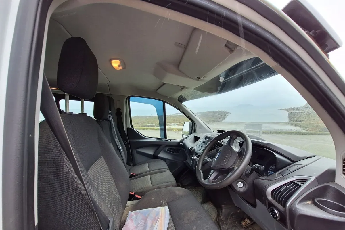 Ford Transit Custom 2017 - Image 4
