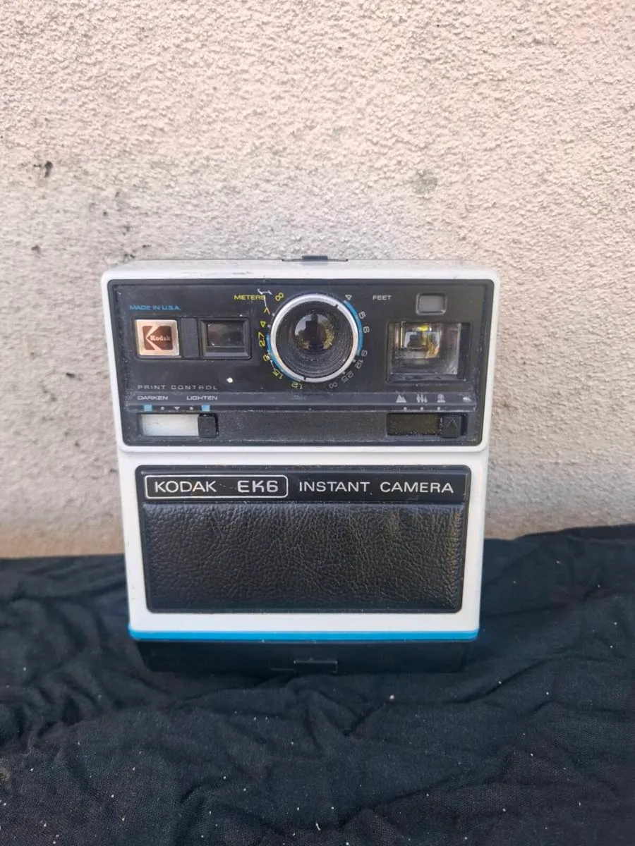 Vintage kodak camera postage possible - Image 1