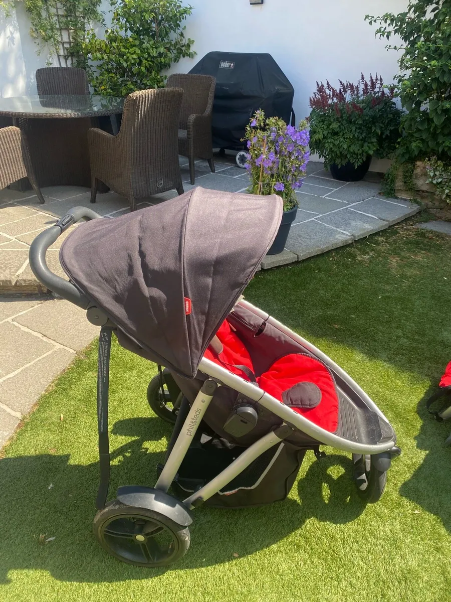 Phil&Teds double buggy incl car seat & bassinet - Image 3