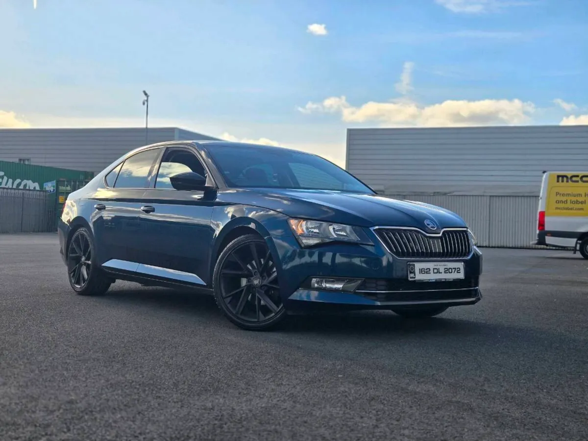 Skoda Superb - Image 1