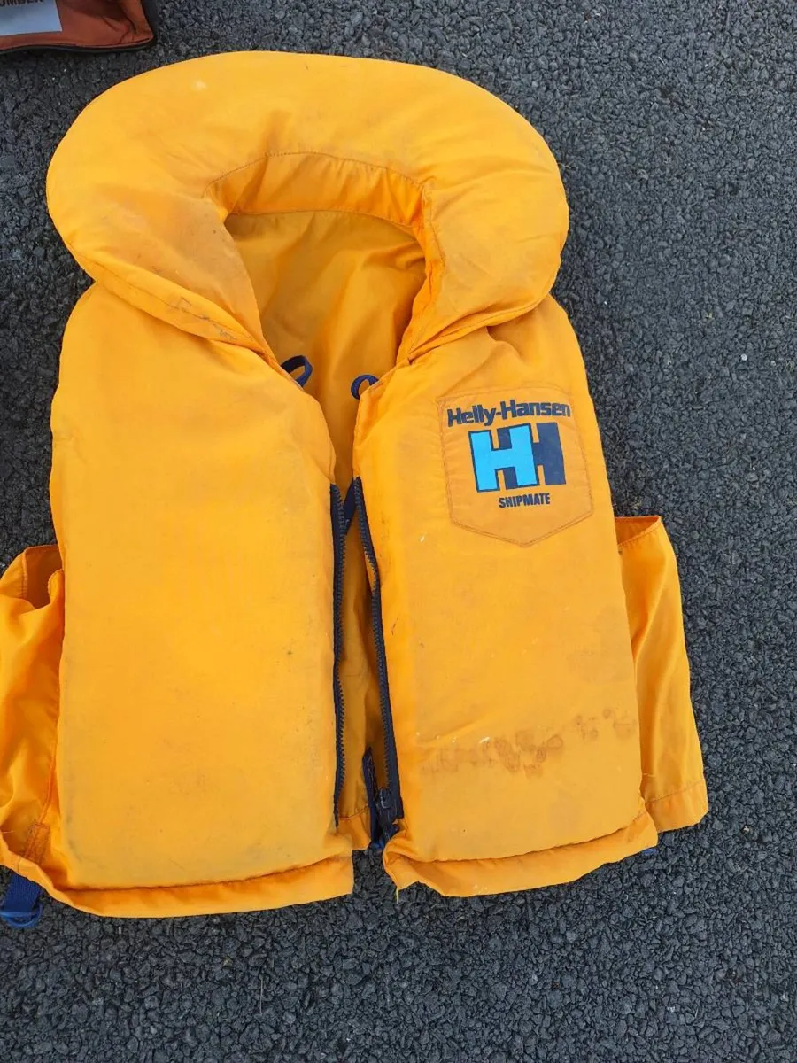 Life Jackets/Bouyancy aids - Image 1