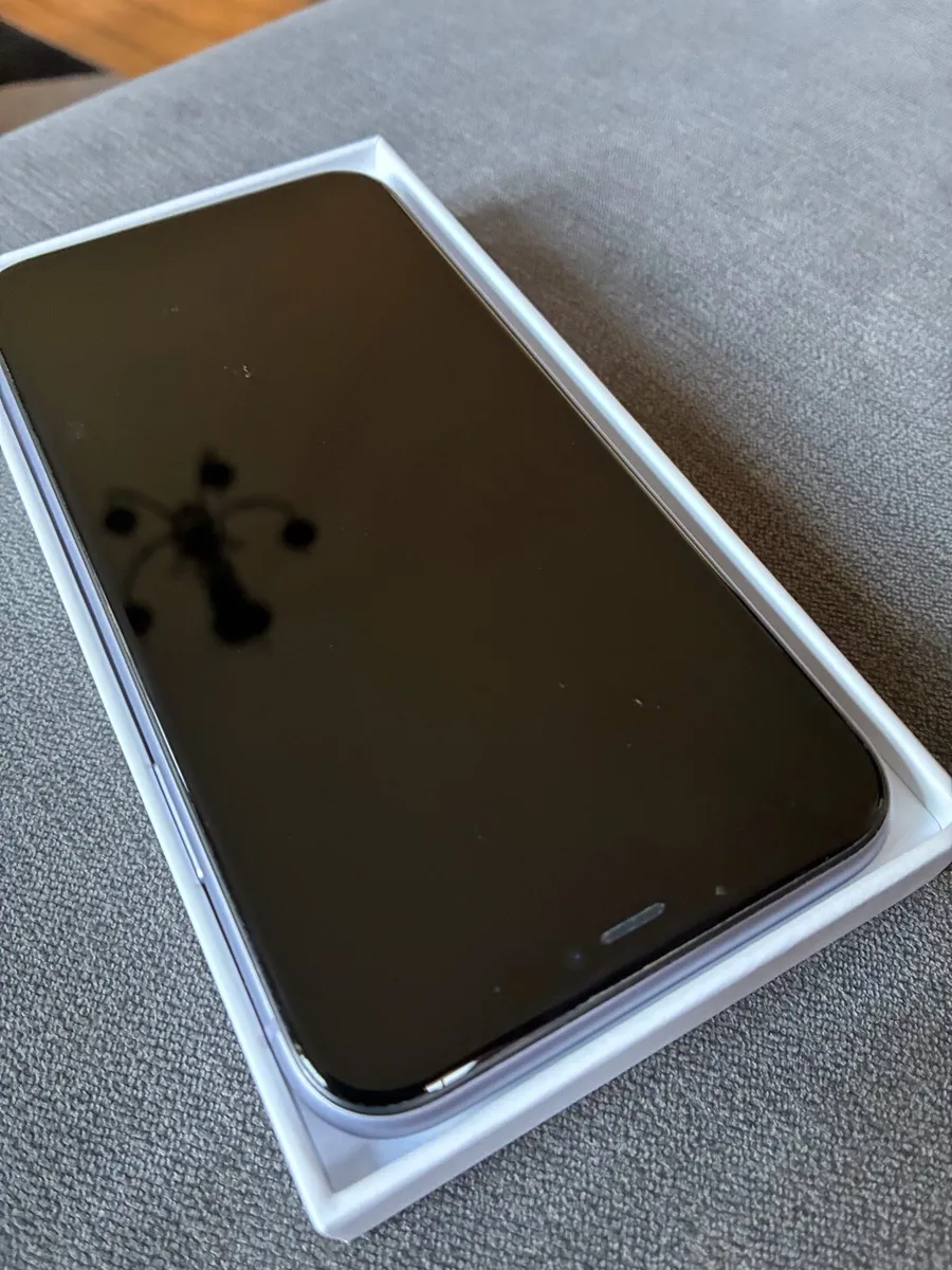 iPhone 11