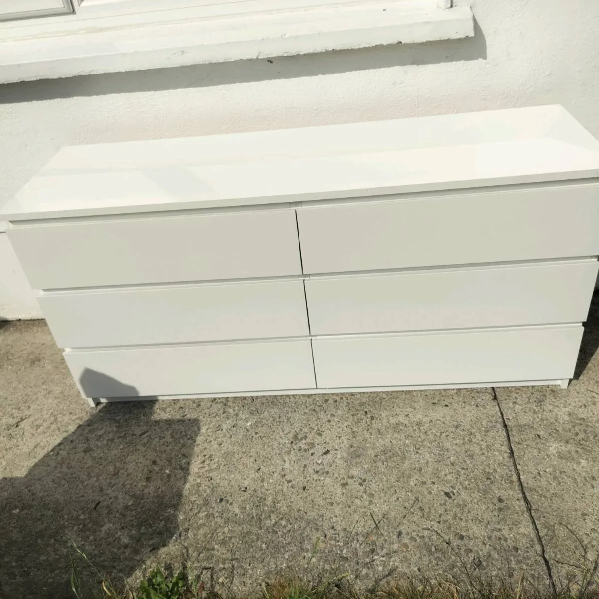 Chest of 6 drawers Malm white - Image 1