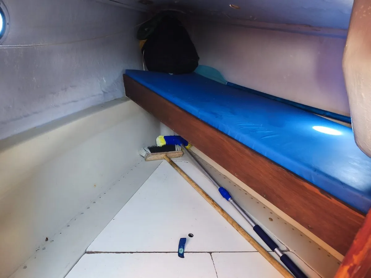29ft sailing yacht - Image 4