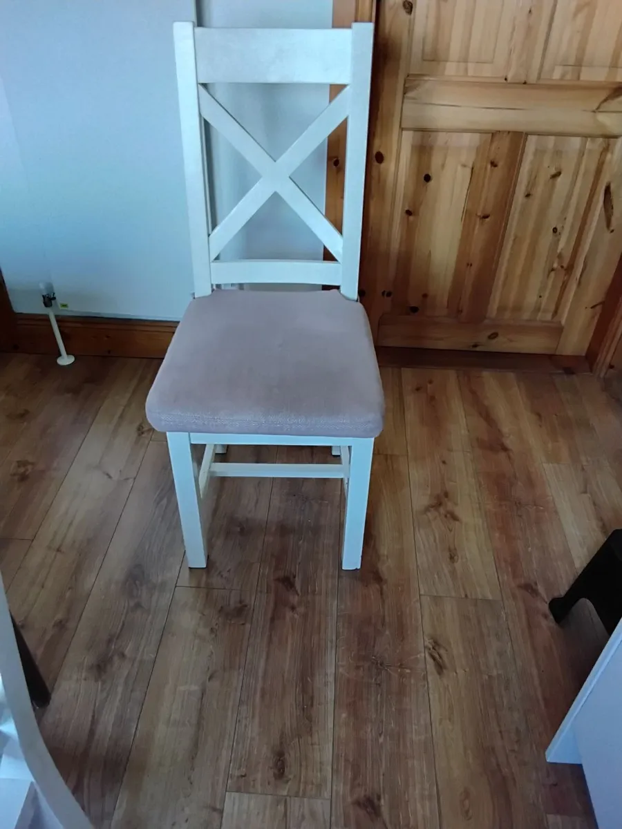 Chair - Image 3