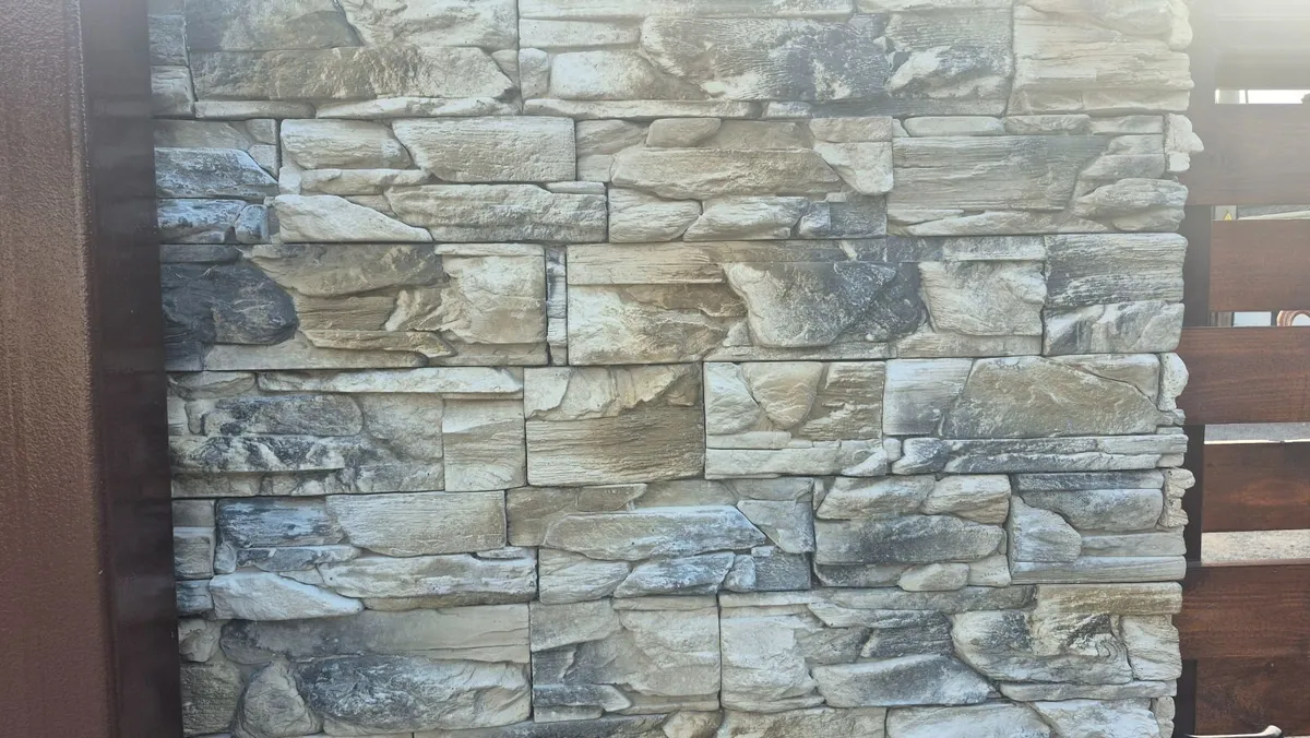 Stone Gladding - Image 4
