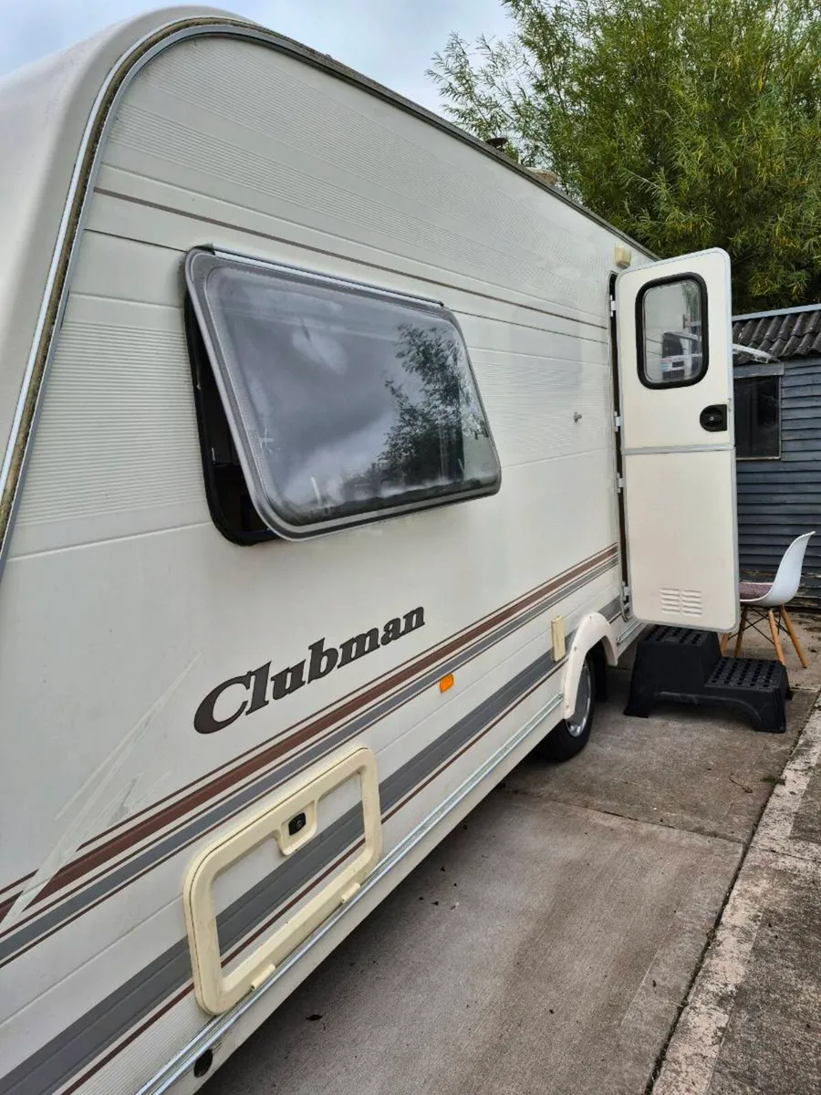 Caravan - Image 4
