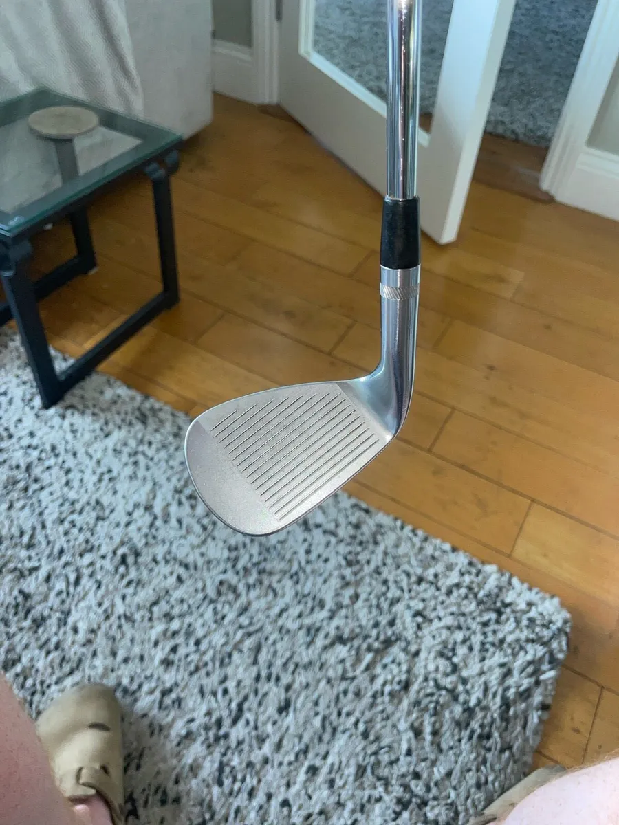 Titleist Sm8 50 degree wedge - Image 2