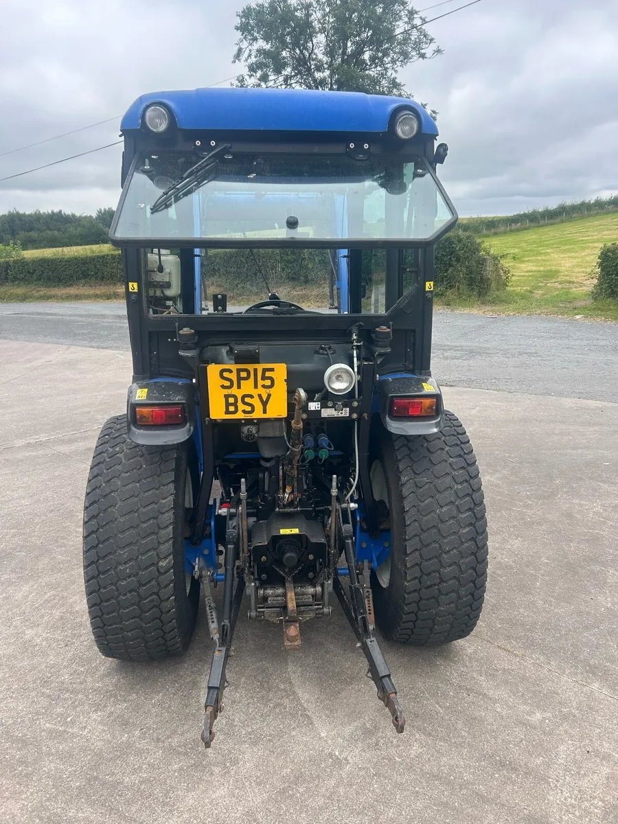 New holland boomer 40 + loader - Image 3