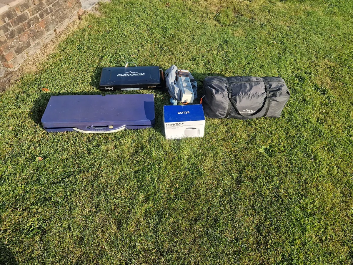 Tent and camping equipment - Image 2