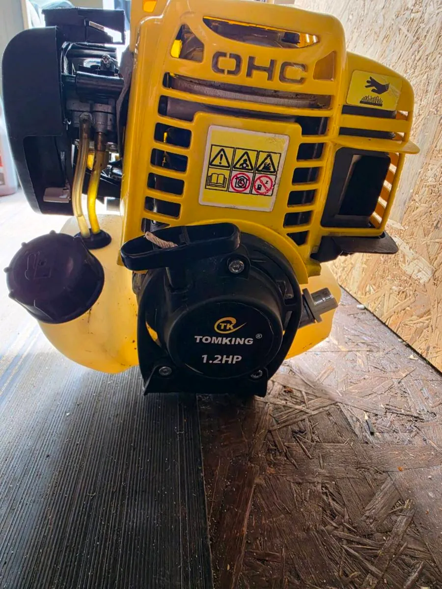 Tomking 1.2HP 4-Stroke Outboard Boat Motor - Image 3