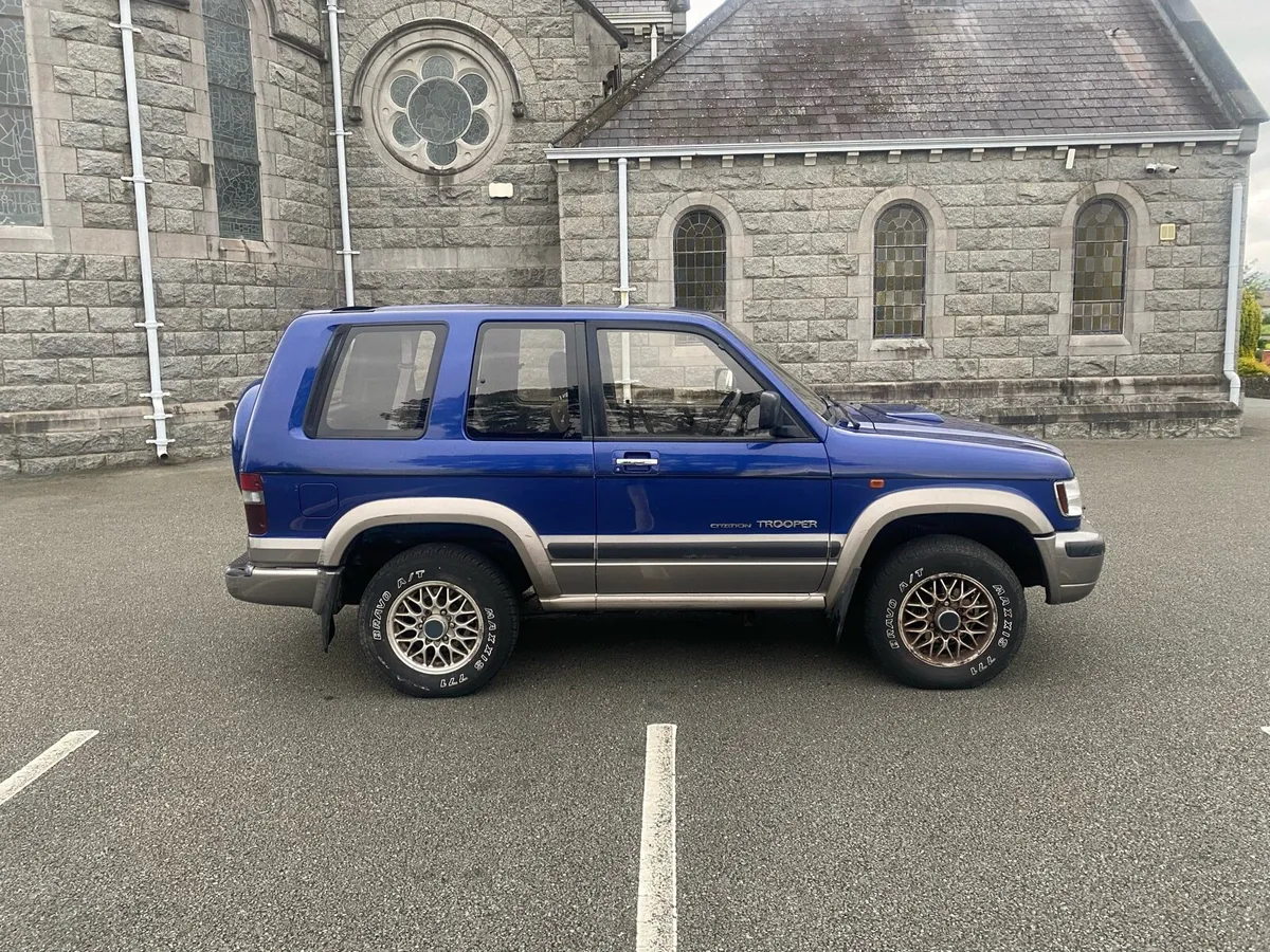 Isuzu trooper - Image 1
