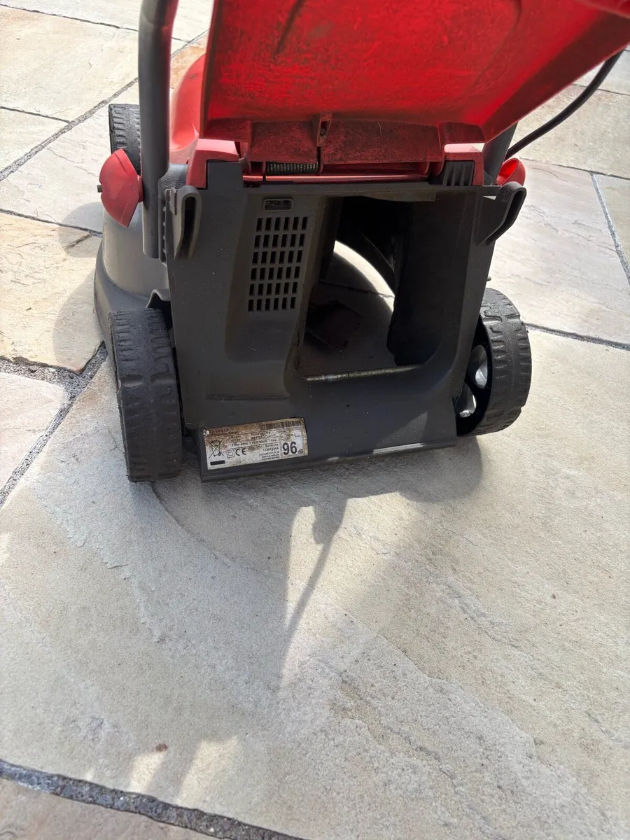 Electric lawnmoar - Image 3