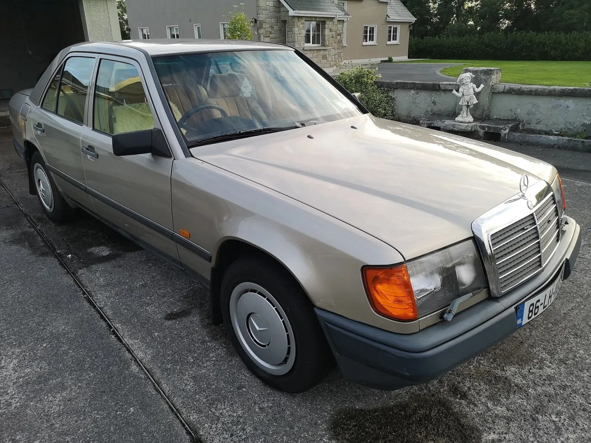 Mercedes-Benz  w124 1986 260e - Image 1