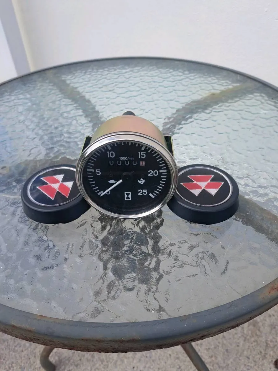 Massey  590 690 rev  clock