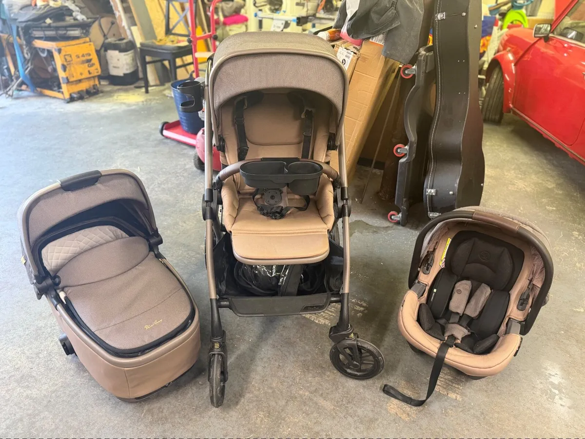 Pram - Image 2