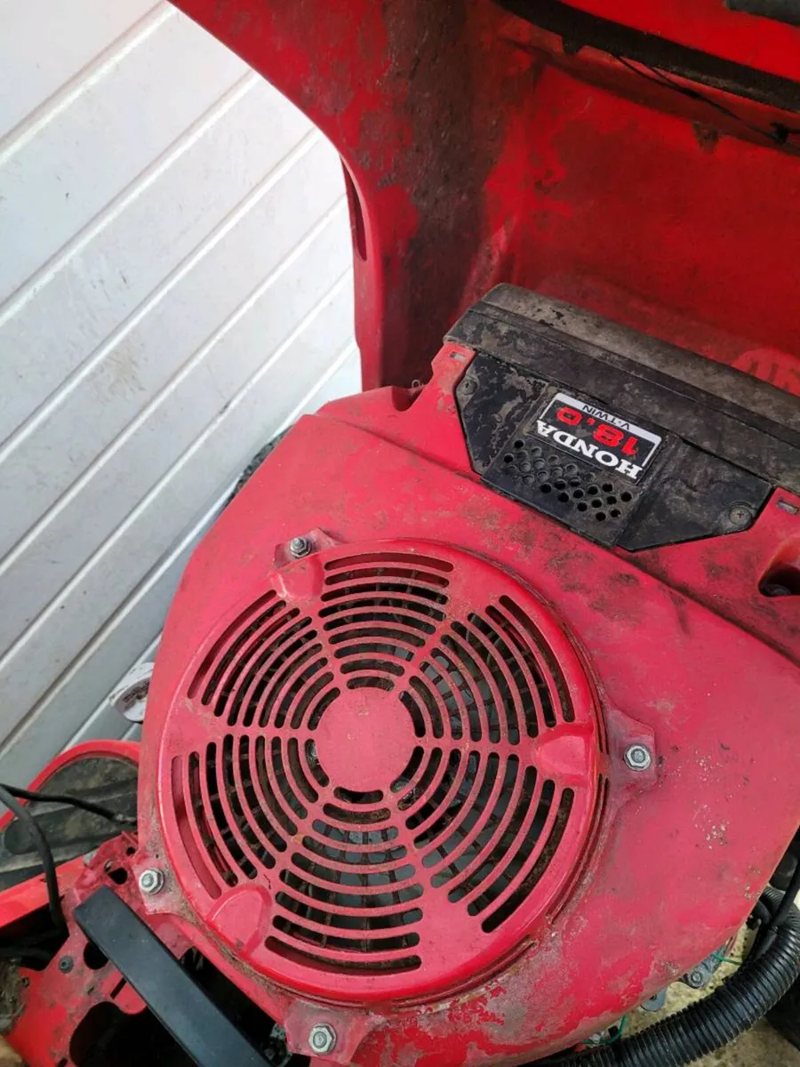 Countex honda engine & box - Image 1