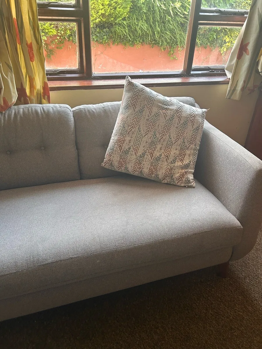 2 arm chairs and two seater - Image 2