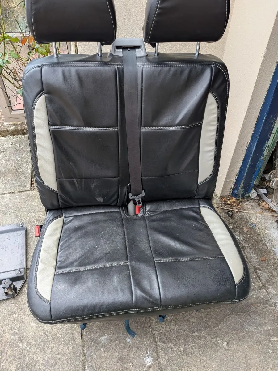 Bench seat and double swivel base for vw t5 2011 - Image 1