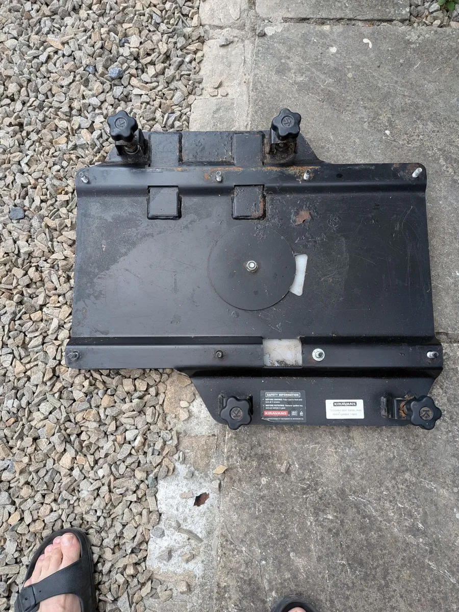 Bench seat and double swivel base for vw t5 2011 - Image 2