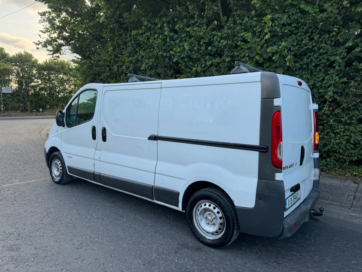 Renault Trafic - Image 4
