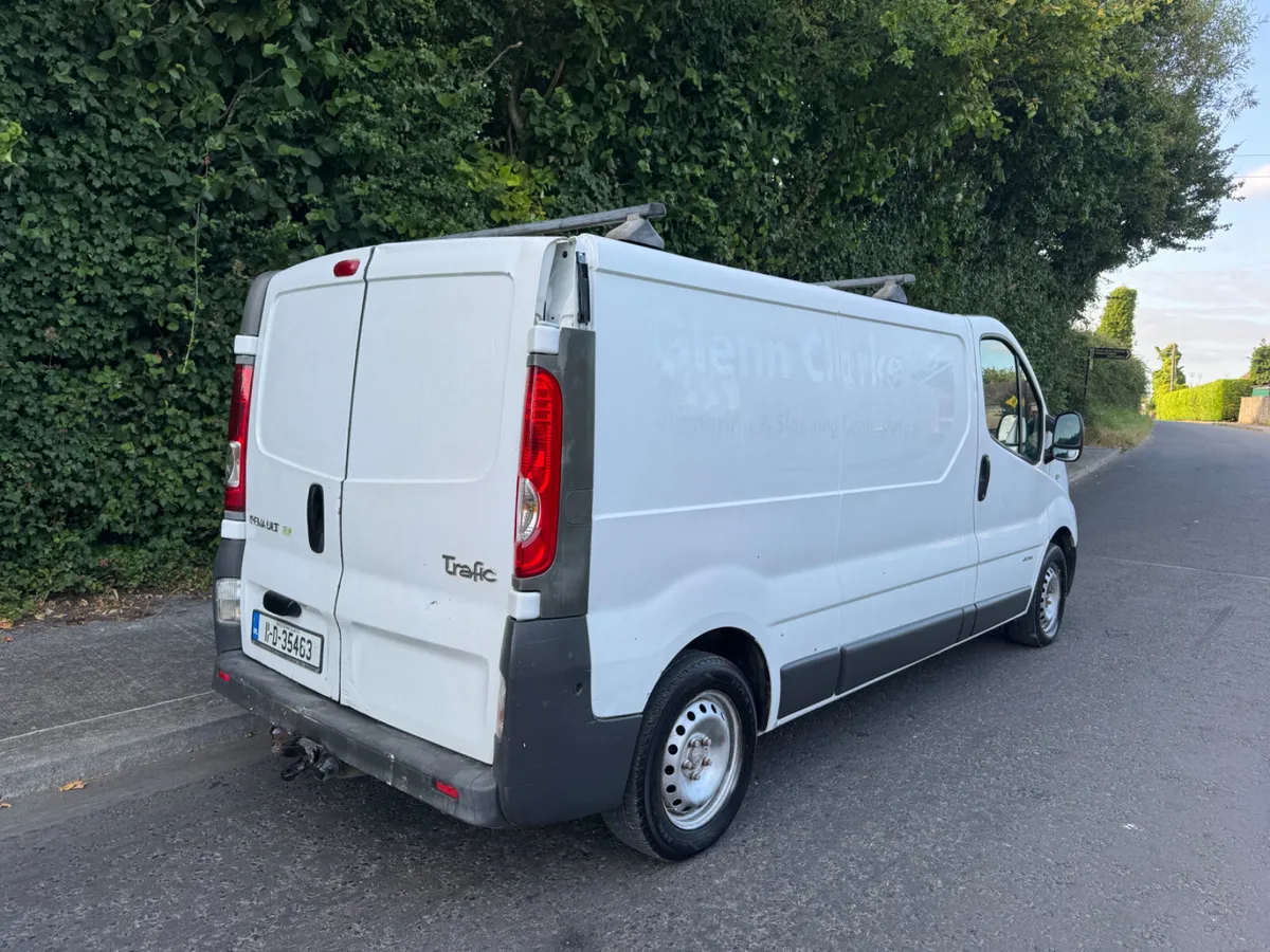 Renault Trafic - Image 2
