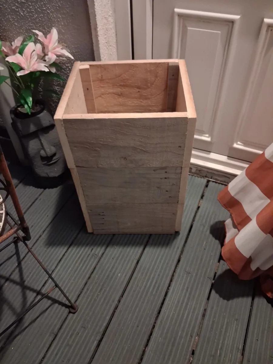 Wooden planter