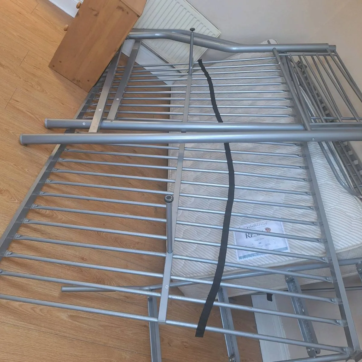 triple bunk beds - Image 1
