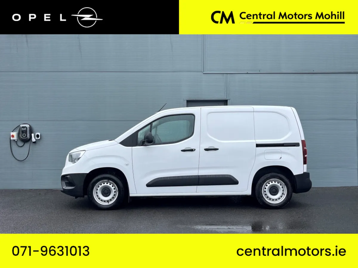 Opel Combo 3 Seater Van  1.5 CDTI 100 BHP - Image 2