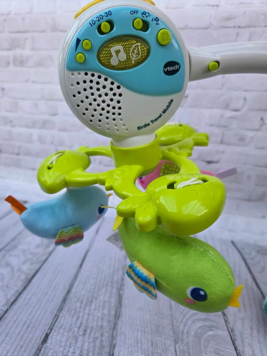 VTech Birdie Travel Mobile – Cot, Pram & Car Seat - Image 2