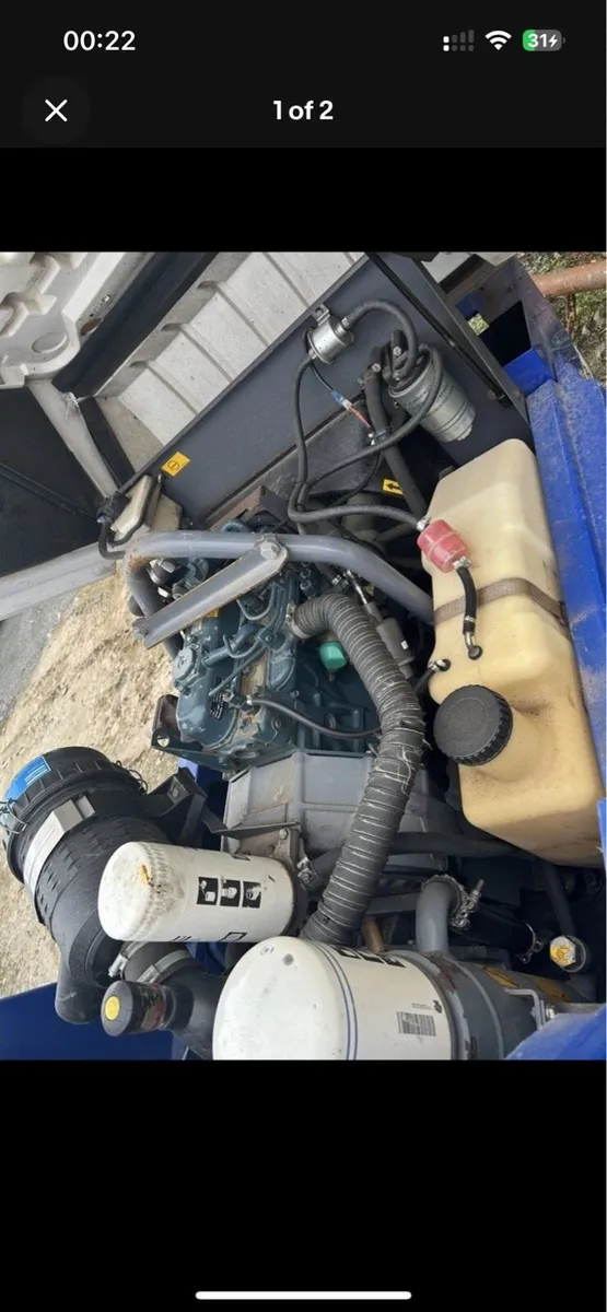 Kibota d1105 3 cylinder engine - Image 1