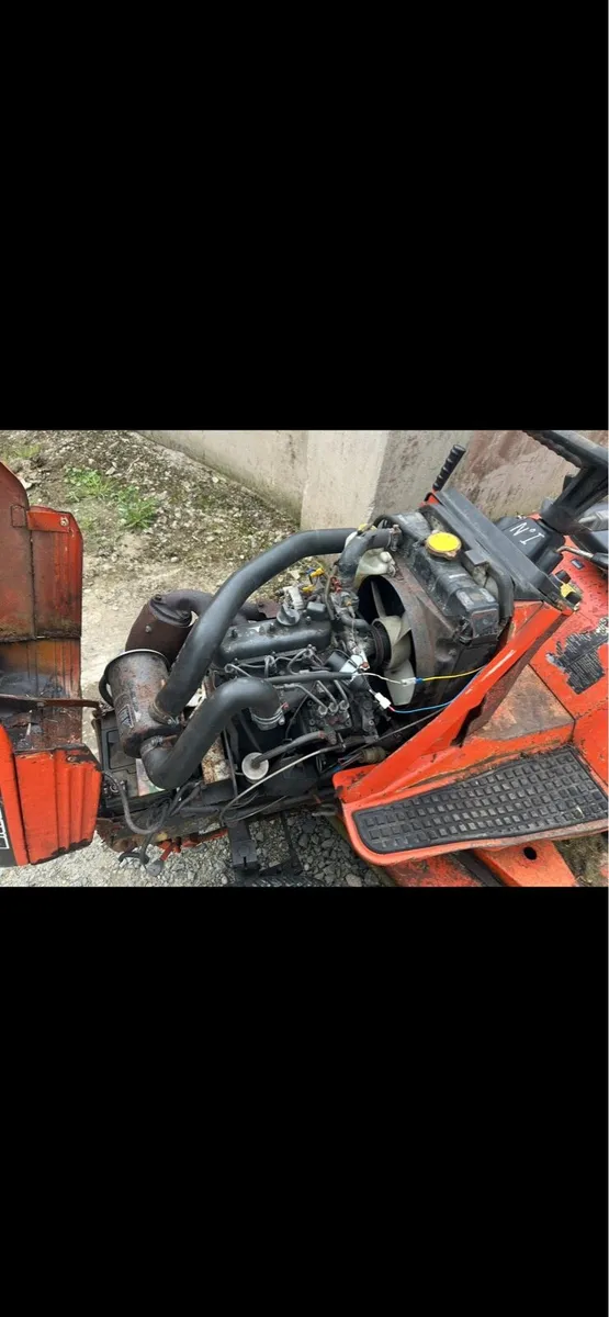 Kubota G1900 Diesel Ride on Mower - Image 3