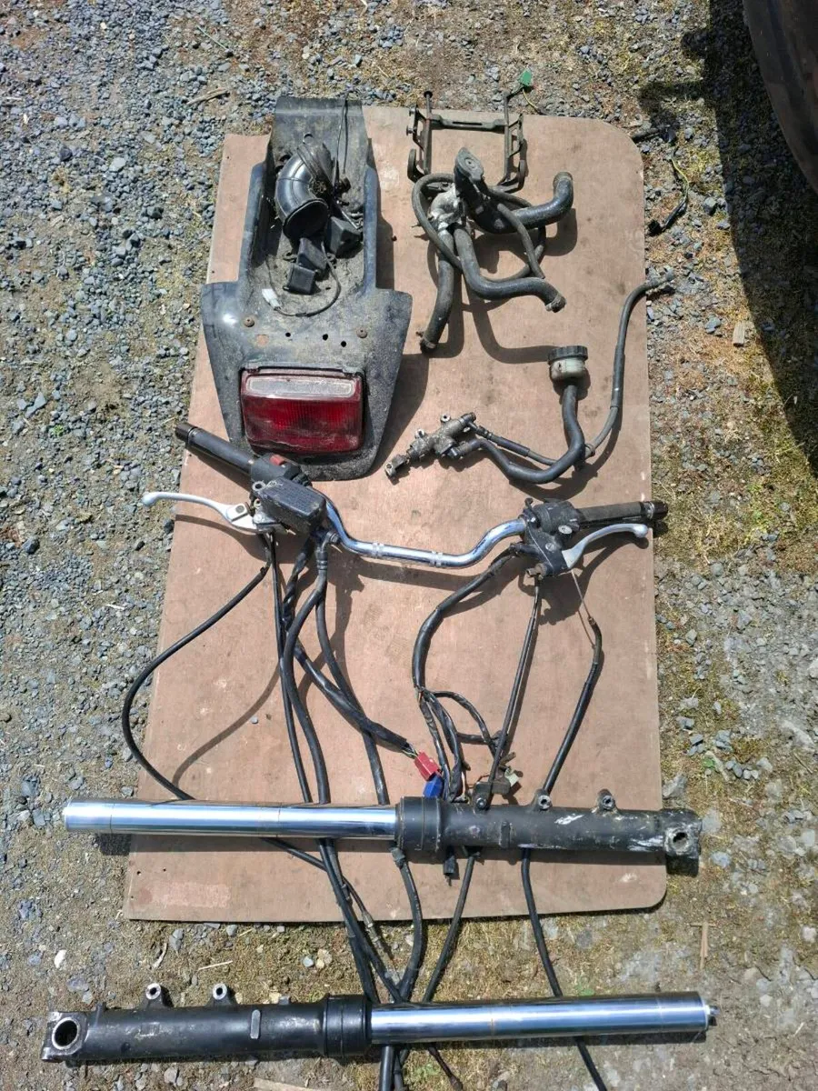 Honda cb400 parts - Image 3