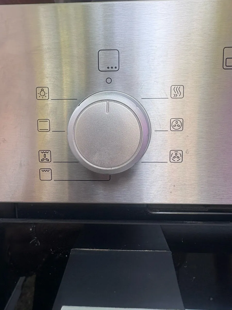 Oven - Image 3