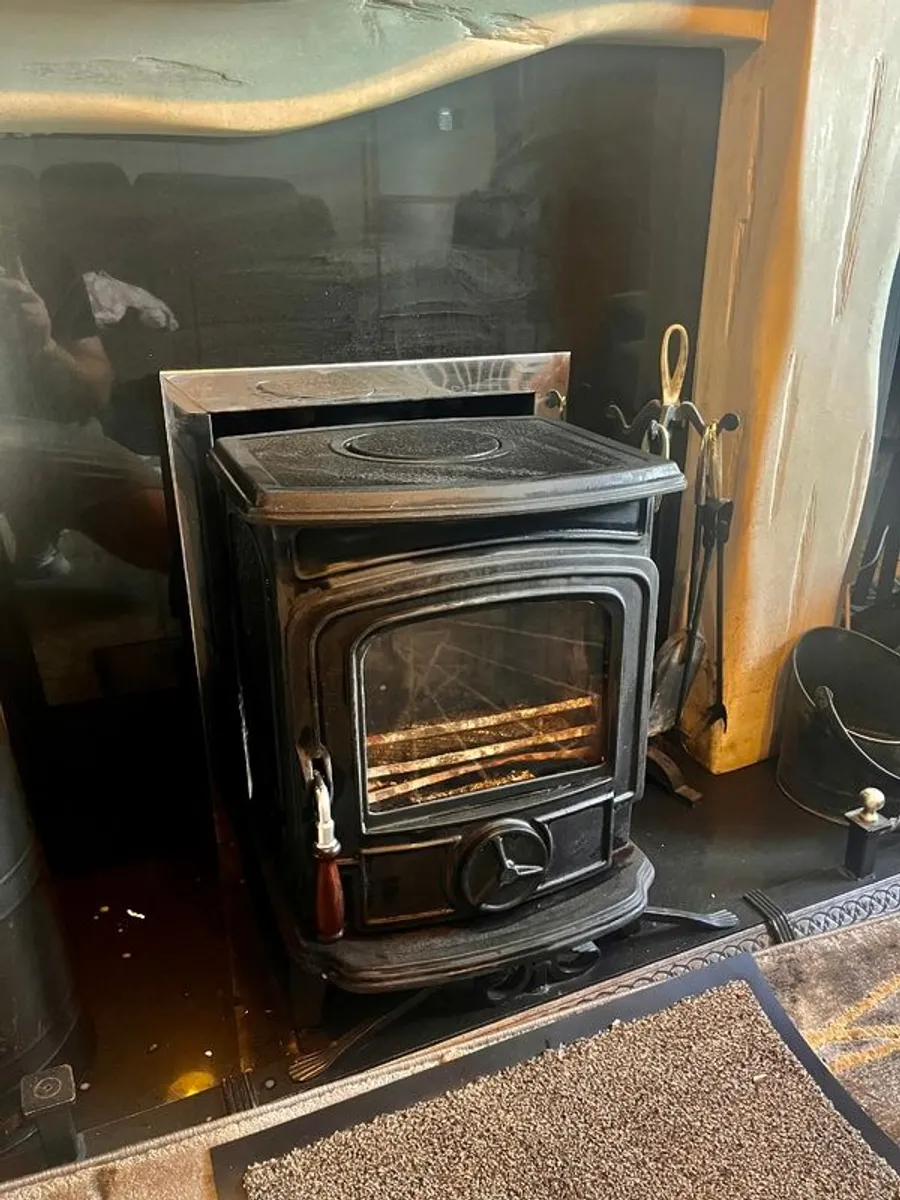 Stanley Oisin Stove - Image 1
