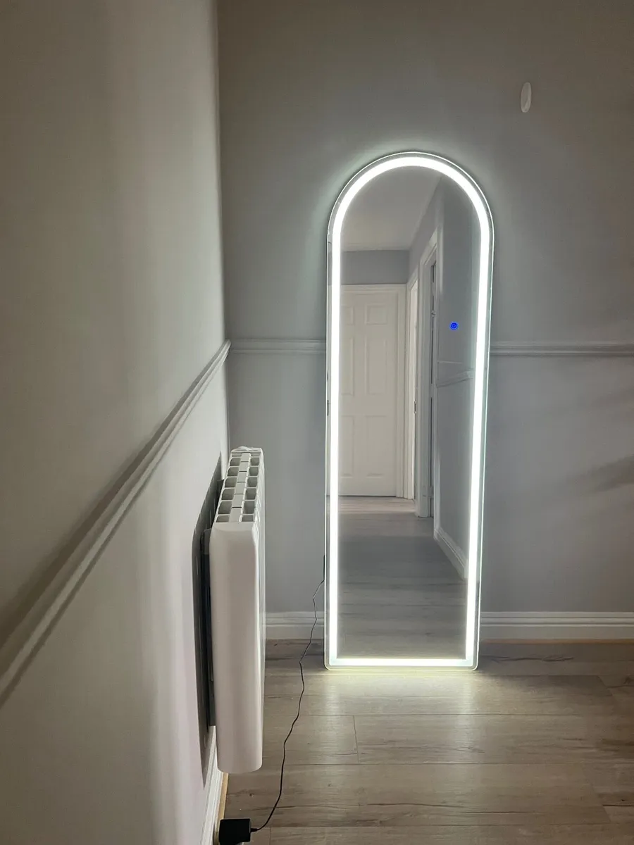 Mirror & Pedal Bin – Free Desk, Office Chair & .. - Image 1