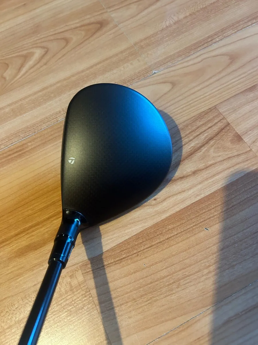 Taylormade Qi4D Tour 3 wood - Image 2