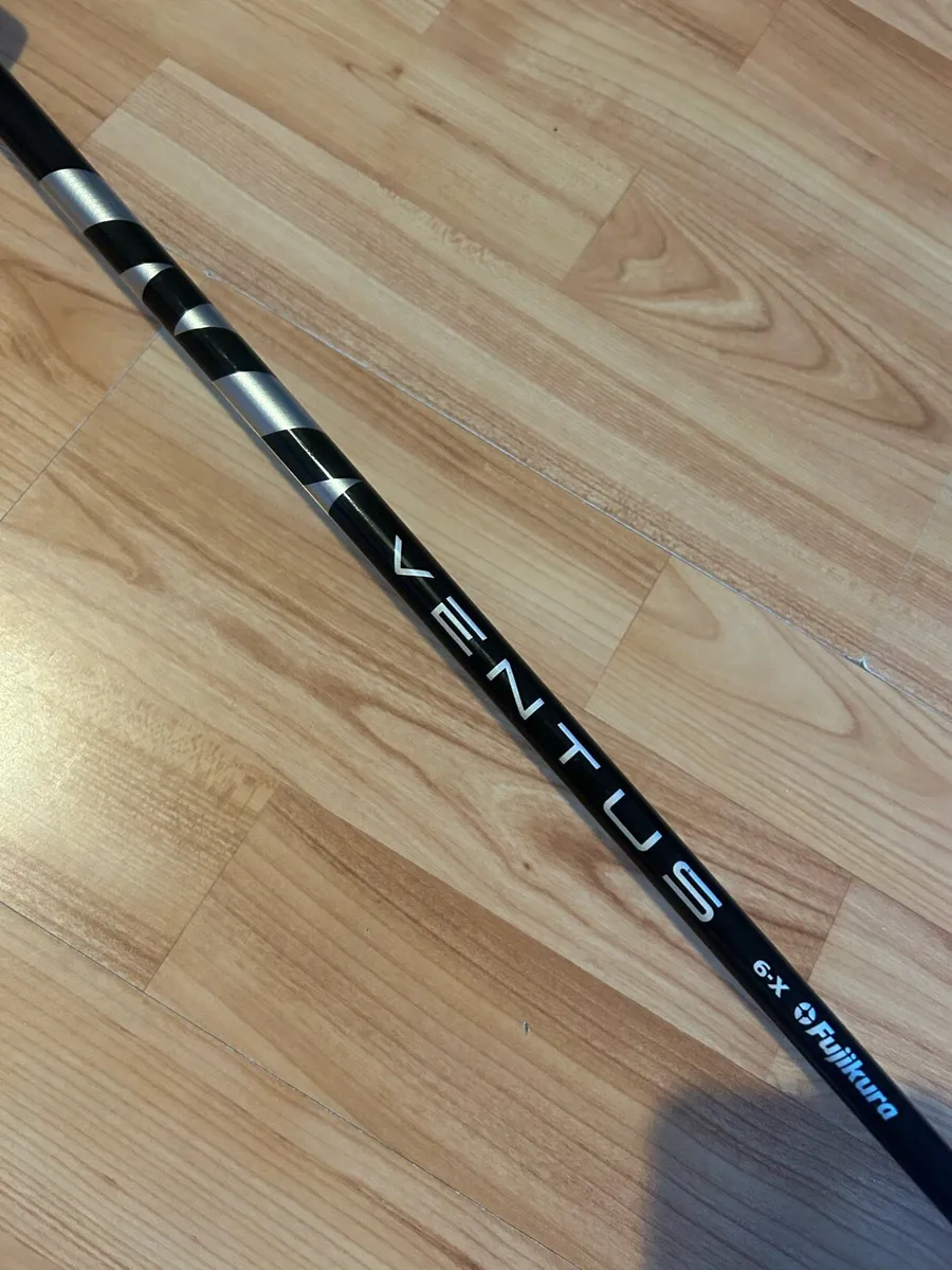 Taylormade Qi4D Tour 3 wood - Image 3
