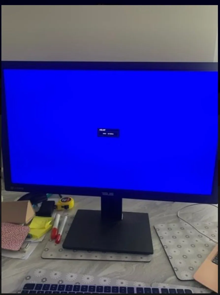 Computer Monitor - Image 3
