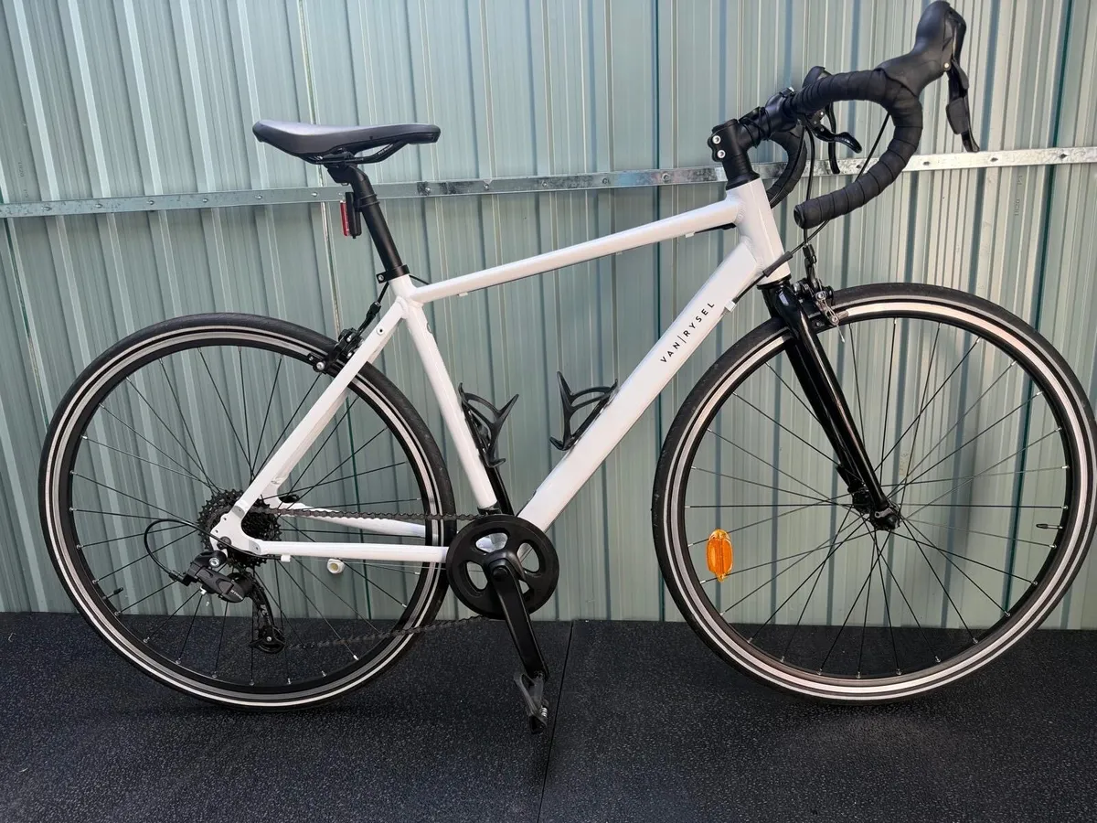 Road bike - Image 2