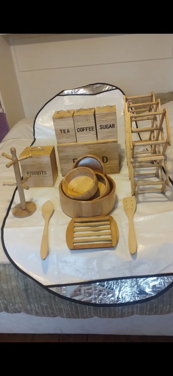 Wooden kitchen essentials