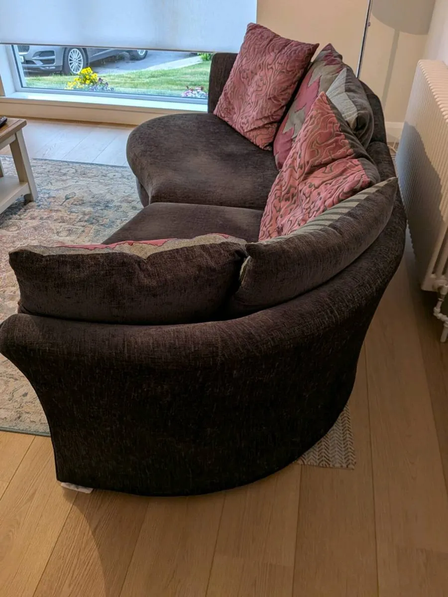 🛋️ Large Curved Fabric Corner / Cuddler Sofa - Image 4
